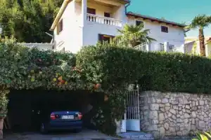 Awesome Home in Moscenicka Draga With Wifi and 3 Bedrooms, Мошеничка Драга