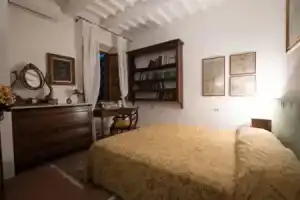 Villa Cerreta, Масса