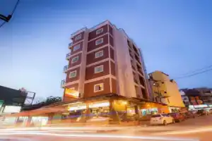 Pipikuku Hotel & Restaurant, Патонг
