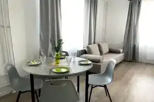 Апартаменты на улице Мезенцева 11, Ям