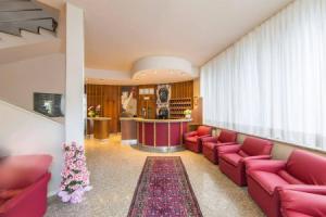 Hotel Delta, Монтеварки