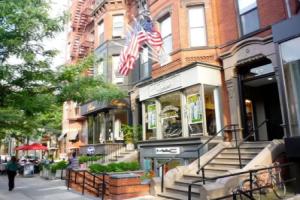 Luxe Condo Back Bay Boston-3 Bedrooms & 2 Baths, Бостон