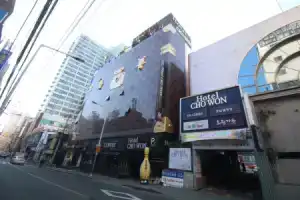 Hotel «Chowon», Пусан