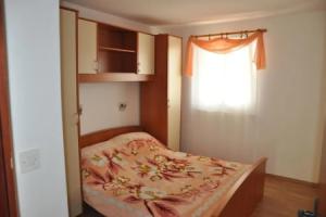 Apartments ARABELA, Лопар