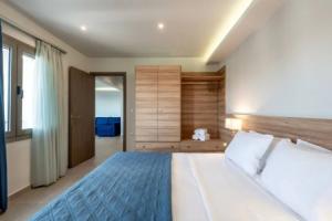 Orama Apartments in Agia Marina, Агиа Марина