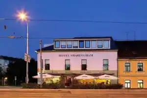 Hotel «Sharingham», Брно