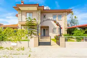 Villa Toprak, Дальян