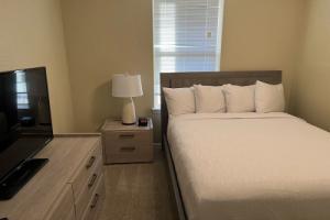 Washburn Hotel Suites, Топика
