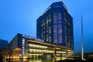 Отель «Four Points by Sheraton Hangzhou, Binjiang», Ханчжоу