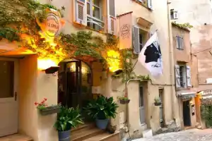 Hotel «Colomba», Бонифачо