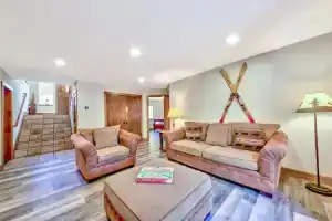 Tahoe  In The Pines 4 Bedroom Home, Саут-Лейк-Тахо