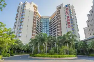 Sanya Seacube Holiday Hotel, Санья