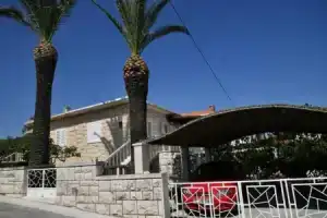 Apartments Near Sea Supetar, Супетар