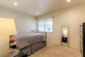Gala Apple 3br 2ba, Саннивейл