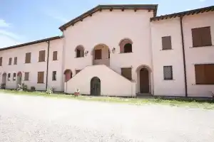 Residenza Revolution Tiziana, Капальбио