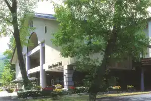 Hakuba Mominoki Hotel, Хакуба