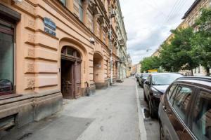 ГрековаГрупп на улице Достоевского, Санкт-Петербург