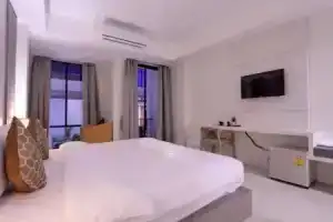 Win d Hotel, Накхон-Ратчасима