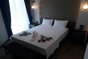 Evdi̇rhan Otel, Дёшемеалты