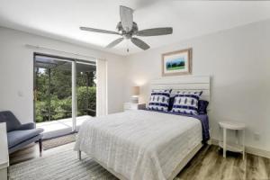 621 Diplomat Ct. Home #65784 3 Bedrooms 2 Bathrooms Home, Марко