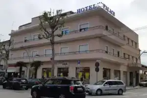 Palace Hotel, Чивитанова-Марке