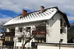 Cozy Nest in the heart of Kranjska Gora, Краньска Гора