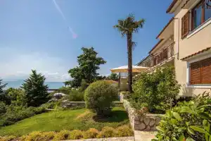 Apartment Kostrena III, Риека