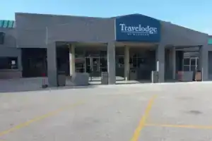 Travelodge by Wyndham Lincoln Northeast, Линкольн