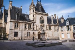 L'Annexe d'Auron, charmant F2 au coeur de Bourges, Бурж