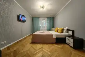 Апартаменты на улице Введенского 20к1, Москва