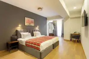 Hotel «Flower», Тбилиси