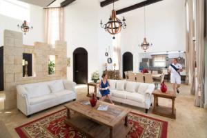 The Cliff 6 Bed Villa, Пуэрто-Плата
