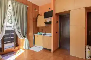 Comfort studio centro Aprica vicino piste da sci, Априка