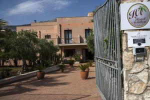 Hotel «Achibea», Сан-Вито-Ло-Капо