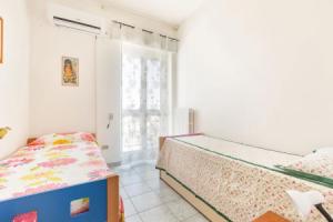 2186 Attico Demetra, Аветрана