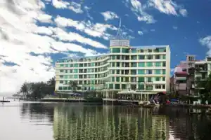 The Hanoi Club Hotel & Residences, Ханой