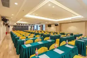 Vienna International Hotel (Dongguan Shipai Ecological Park), Дунгуань