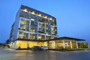 V Hotel Ubon Ratchathani, Убон-Ратчатхани