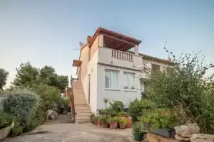 Domed - Close to the sea & Comfortable - A1, Супетар