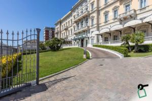 Hotiday Room Collection - Livorno Mascagni, Ливорно