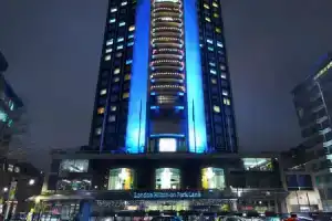 Отель «London Hilton on Park Lane», Лондон