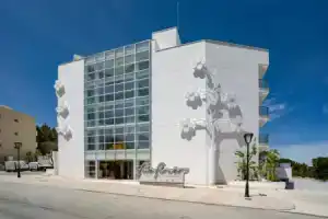 Five Flowers Hotel & Spa Formentera, Пухольс