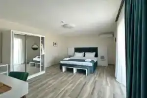 Отель Luximani & Spa, Тбилиси