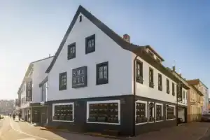 Smarty Hotel Euler Homburg, Saar - Kontaktloser Self Check-In, Хомбург