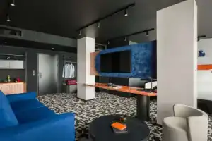 Отель «ibis Styles Budapest Airport», Вечеш