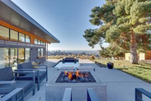 Luxe, Modern Studio w/ Sweeping City Views!, Бойсе