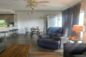 River Place Condos 611 3BD, Пиджен-Форж