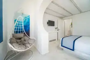 Kyklos luxury Villas with private pool, Картерадос