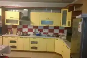 Dubai Hostel, Алматы