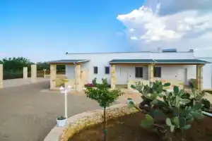 Relais Li Filippi, Копертино